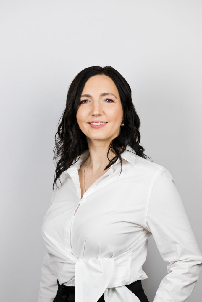 Др. Лива Кисе